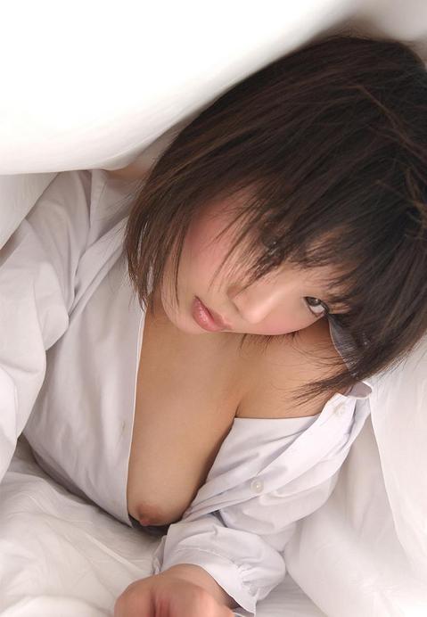 片乳の少女。 - おっぱい写真